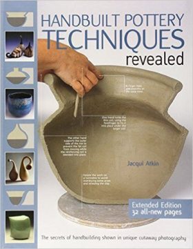 Mastering the Potter's Wheel: Techniques, Tips, and Tricks for Potters  (Mastering Ceramics)