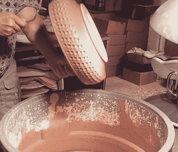 Pottery Wheels For Beginners - The Ceramic School